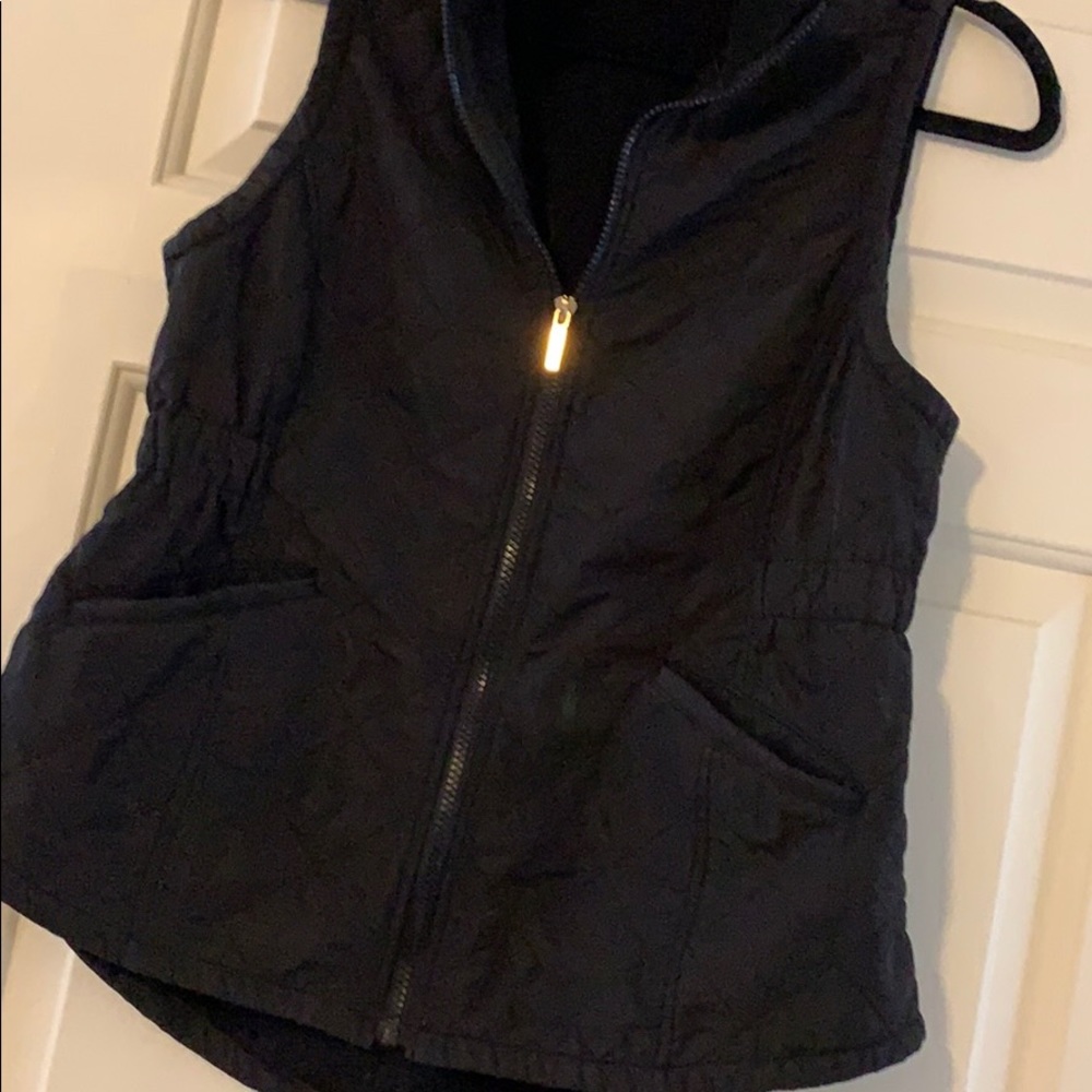 Vest - Picture 3 of 3